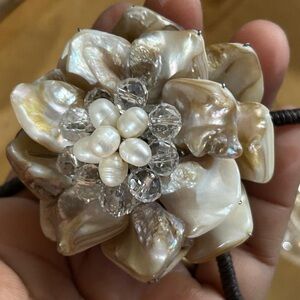 Elegant Pearl and Crystal Flower bracelect or click hair